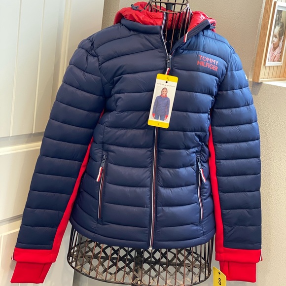 Tommy Hilfiger packable fitted puffer jacket NWT - Picture 8 of 9